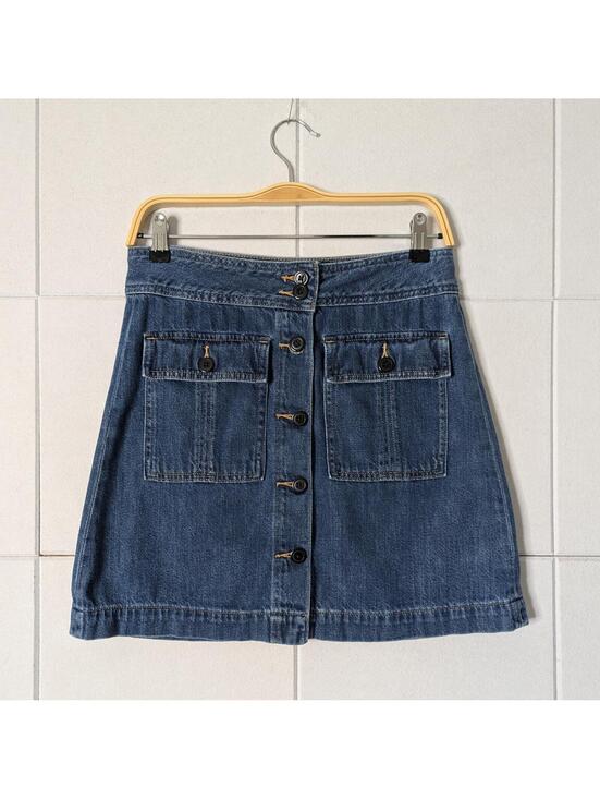 GAP Dresses & Skirts - Gap denim button front mini skirt